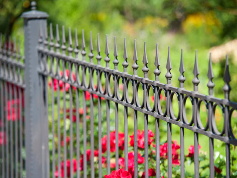 漂亮的花园铁艺围栏